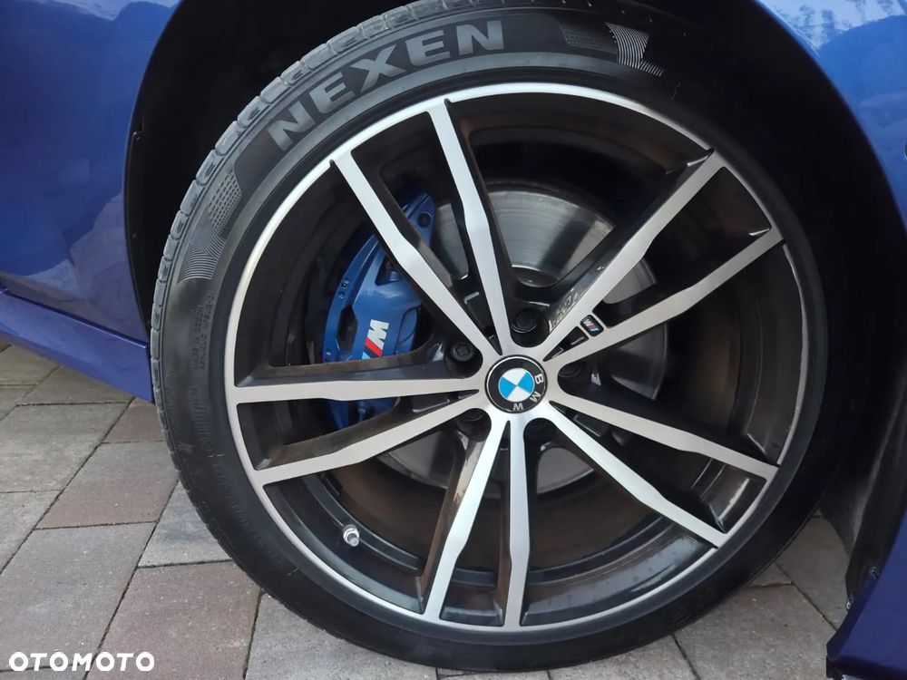 BMW Seria 3 320d M Sport Sport - 36