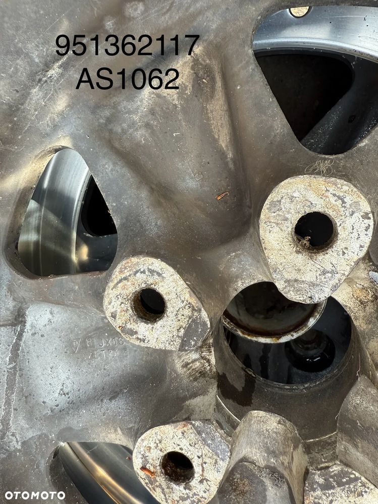 Felga Porsche 16' 8J16 ET23 1964r-1989r - 6