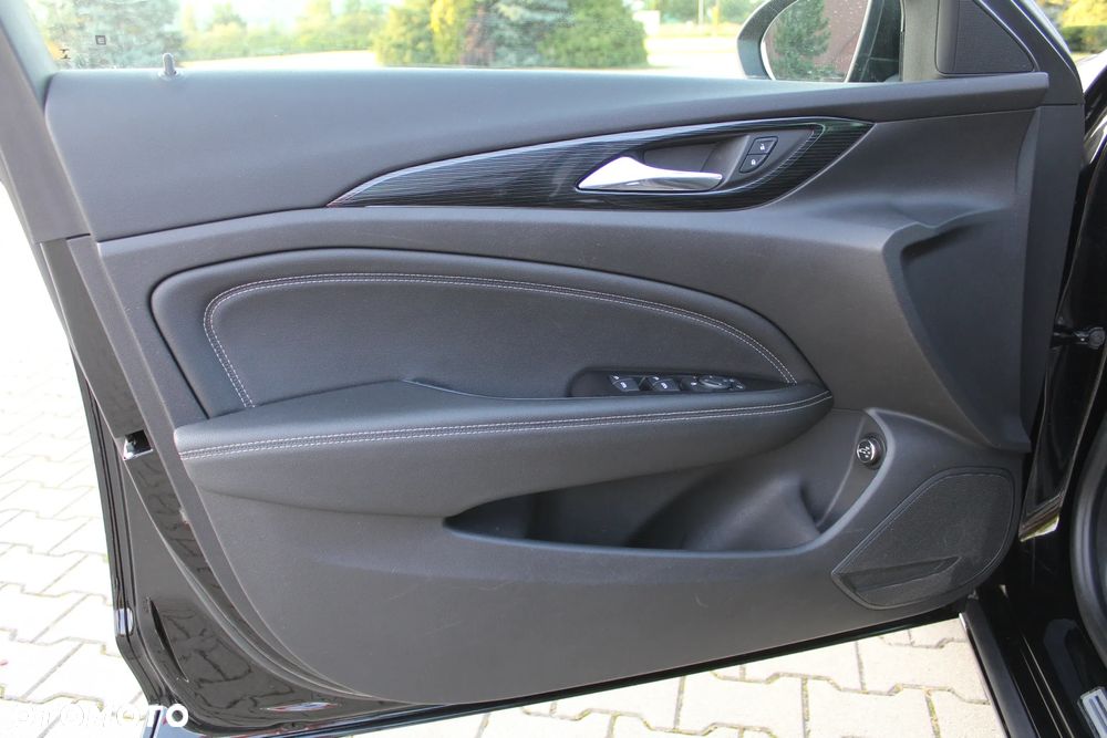 Opel Insignia 1.6 CDTI Sports Tourer Business Edition - 33