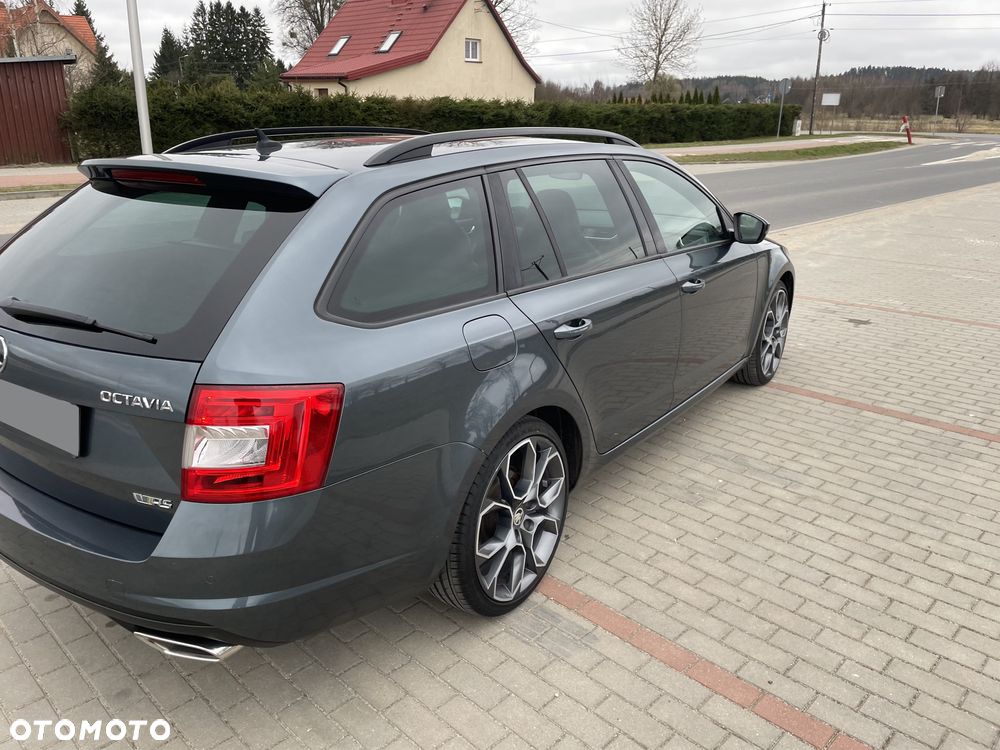 Skoda Octavia 2.0 TDI SCR RS DSG - 26