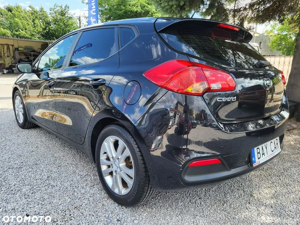 Kia Ceed - 7