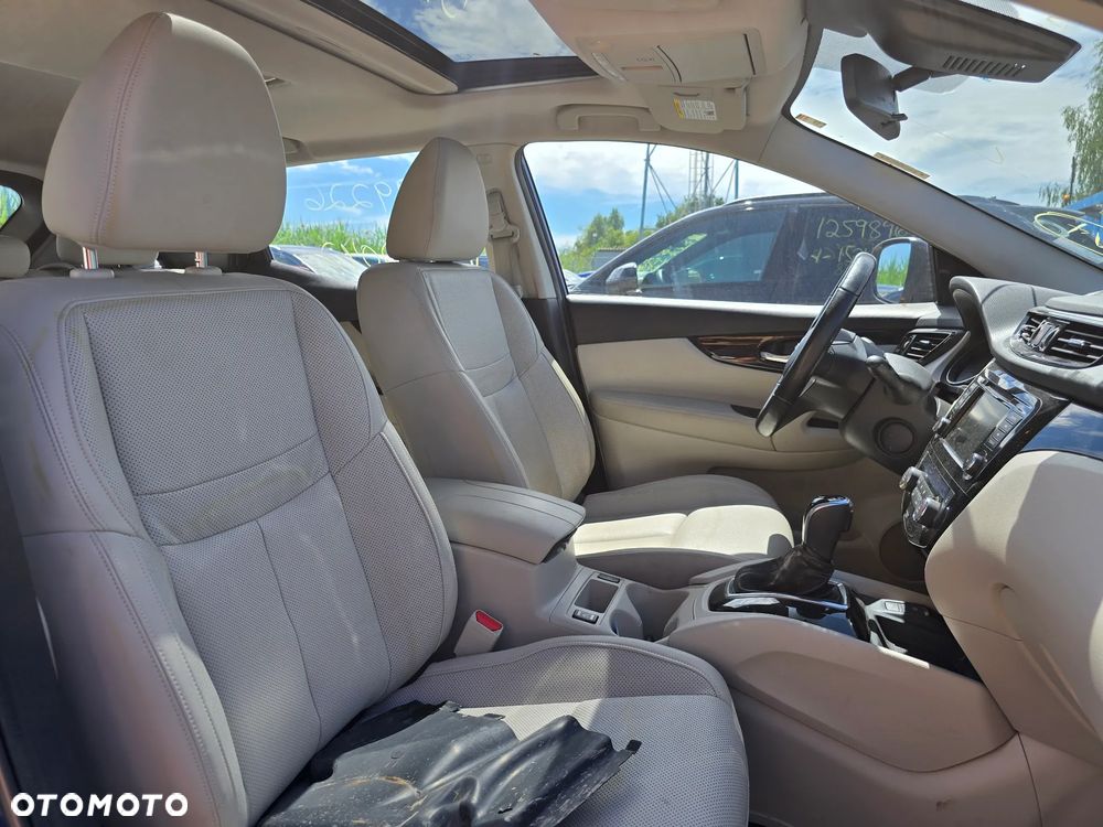 Nissan Qashqai - 14