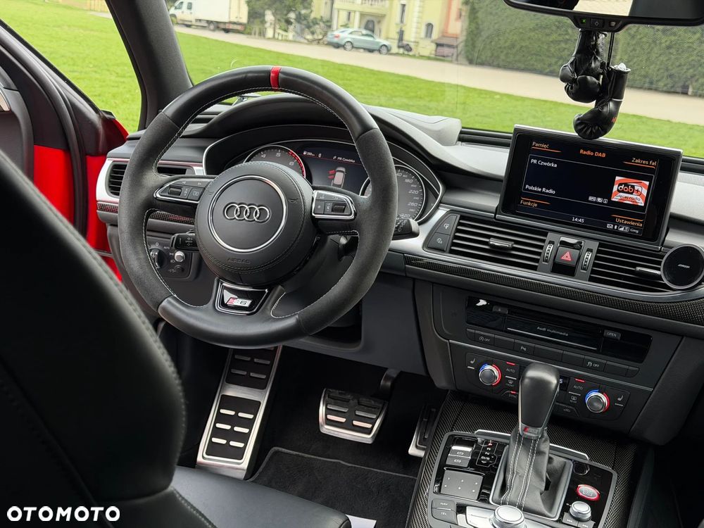 Audi S6 Avant - 10