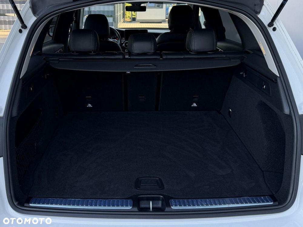 Mercedes-Benz GLC 200 d 4-Matic - 24