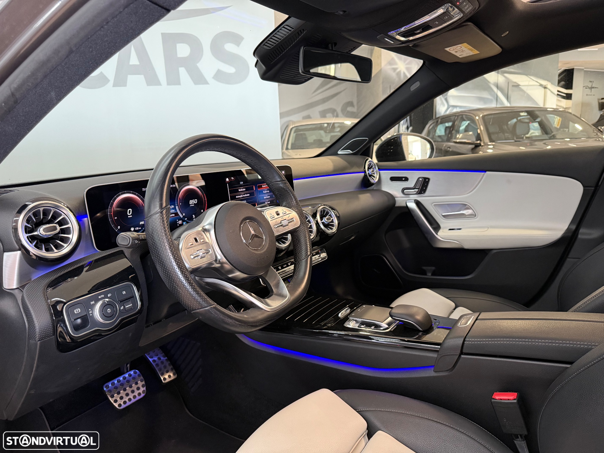 Mercedes-Benz A 180 d 7G-DCT AMG Line - 10