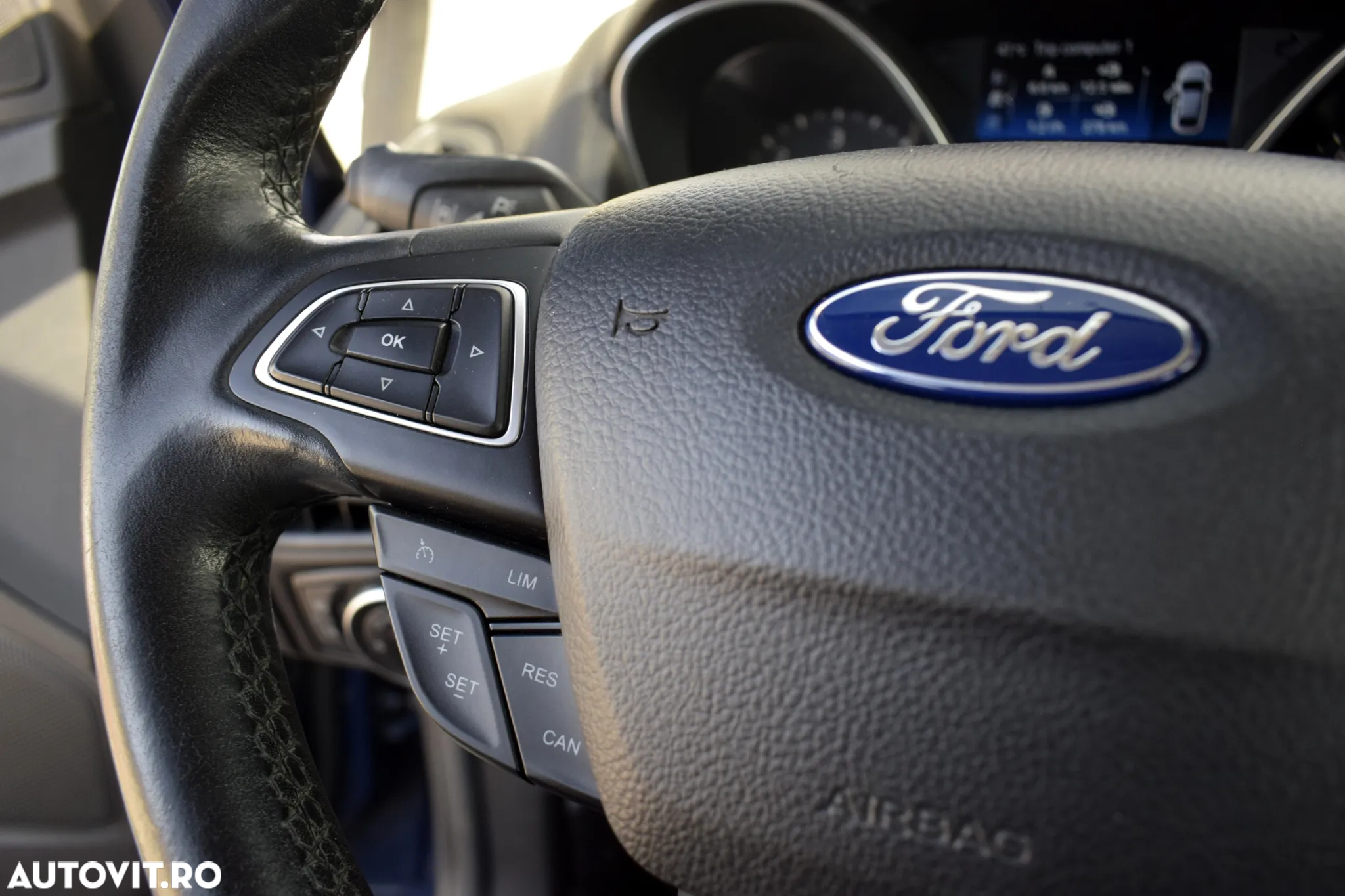 Ford Focus 1.5 TDCi Trend - 12