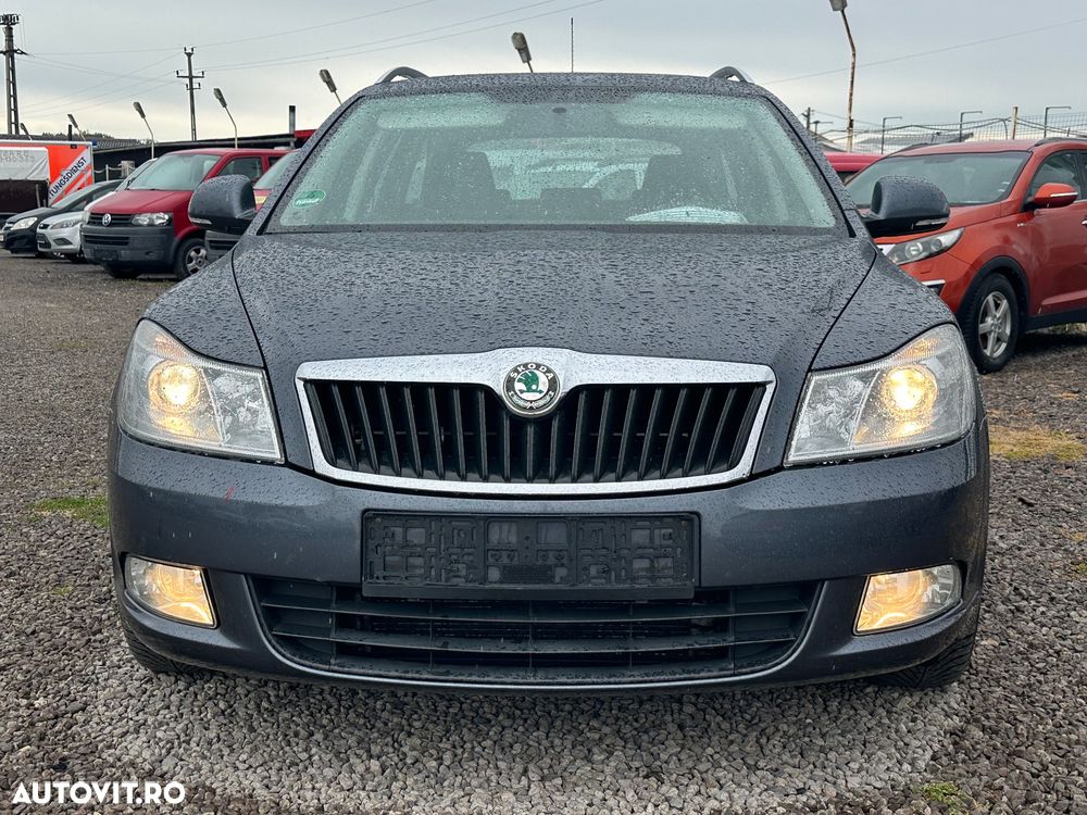 Skoda Octavia 1.6 TDI DPF Ambiente - 3