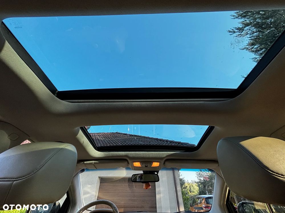 Nissan Murano 2.5 D Premium - 19