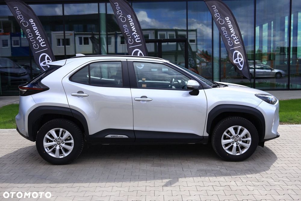 Toyota Yaris Cross Hybrid 1.5 Comfort - 13