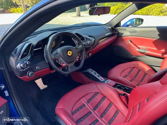 Ferrari 488 GTB - 7