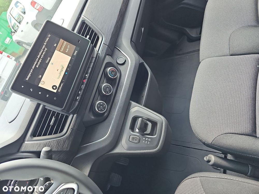 Renault Trafic - 17