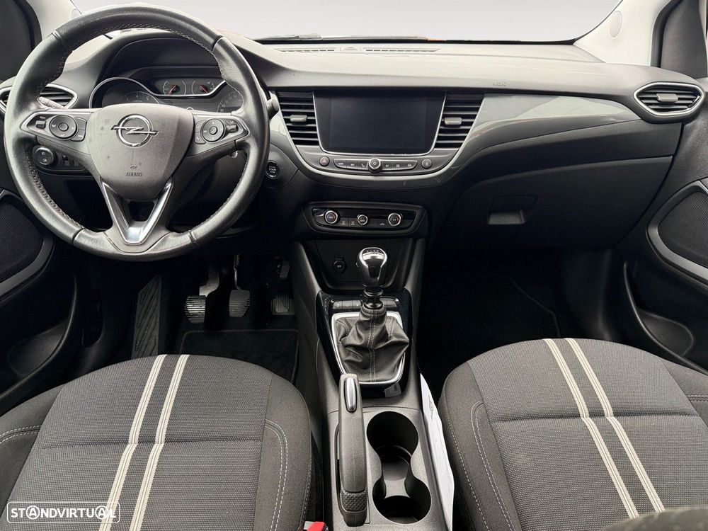 Opel Crossland 1.2 T Design & Tech - 10