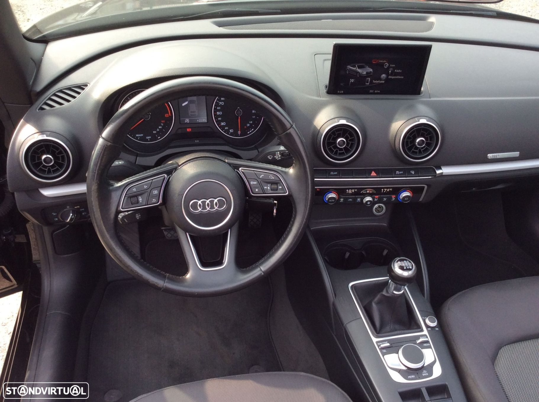 Audi A3 Cabrio 1.6 TDi Sport - 27