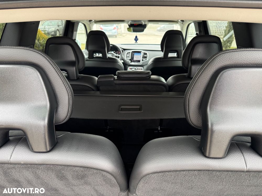 Volvo XC 90 D5 AWD Geartronic Inscription - 17