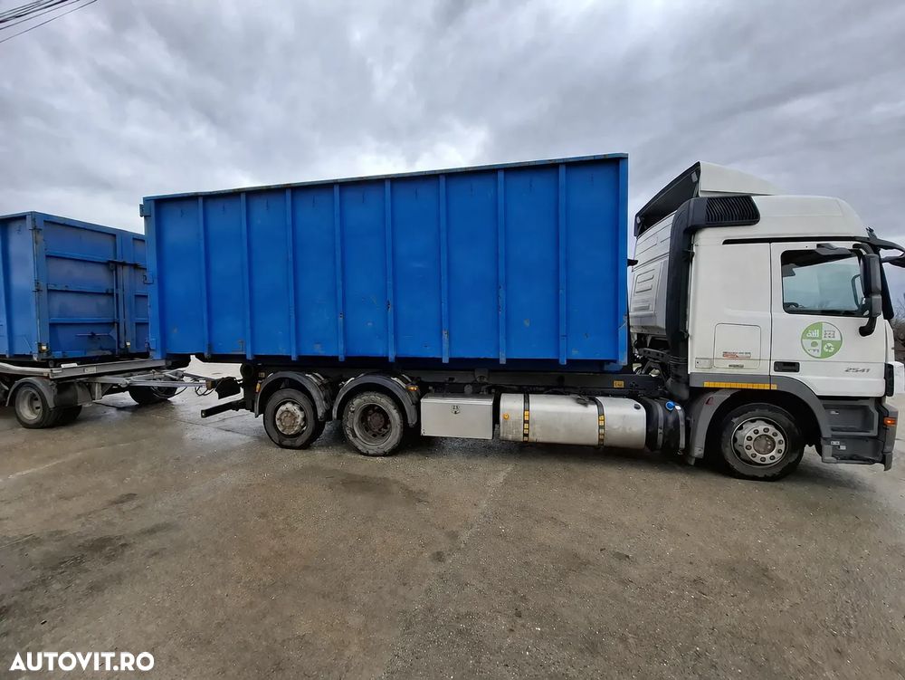 Mercedes-Benz ACTROS - 6