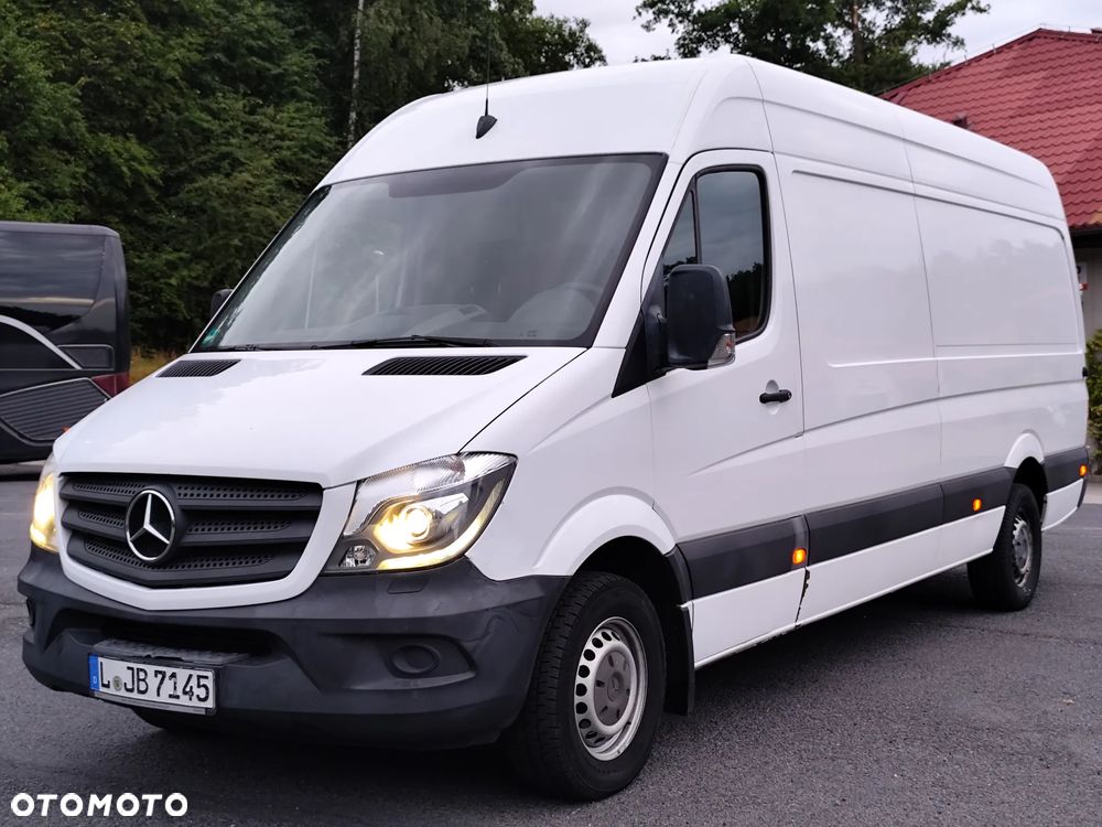 Mercedes-Benz SPRINTER - 21