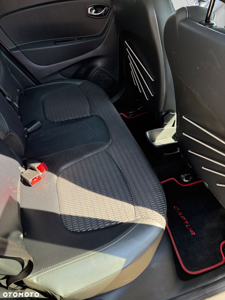 Renault Captur ENERGY TCe 120 EDC LIMITED - 12