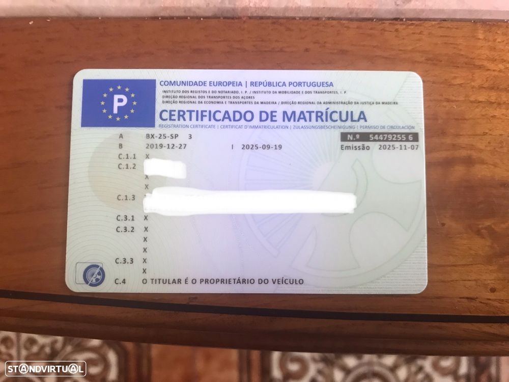 Mercedes-Benz A 220 4Matic 7G-DCT AMG Line - 15