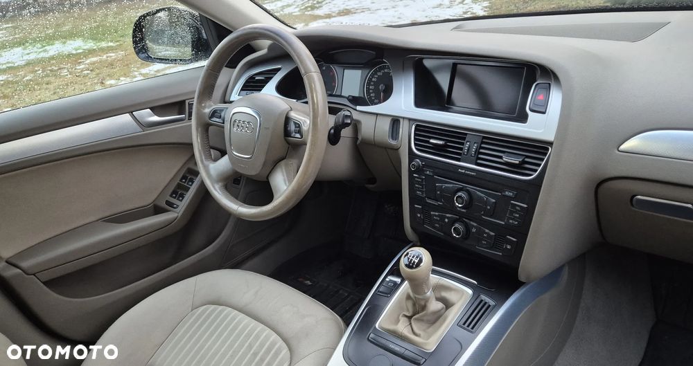 Audi A4 Limousine 2.7 TDI DPF Ambition - 11