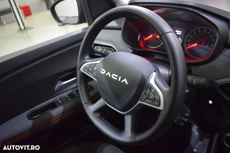 Dacia Sandero Stepway TCe 90 MT6 Expression - 17