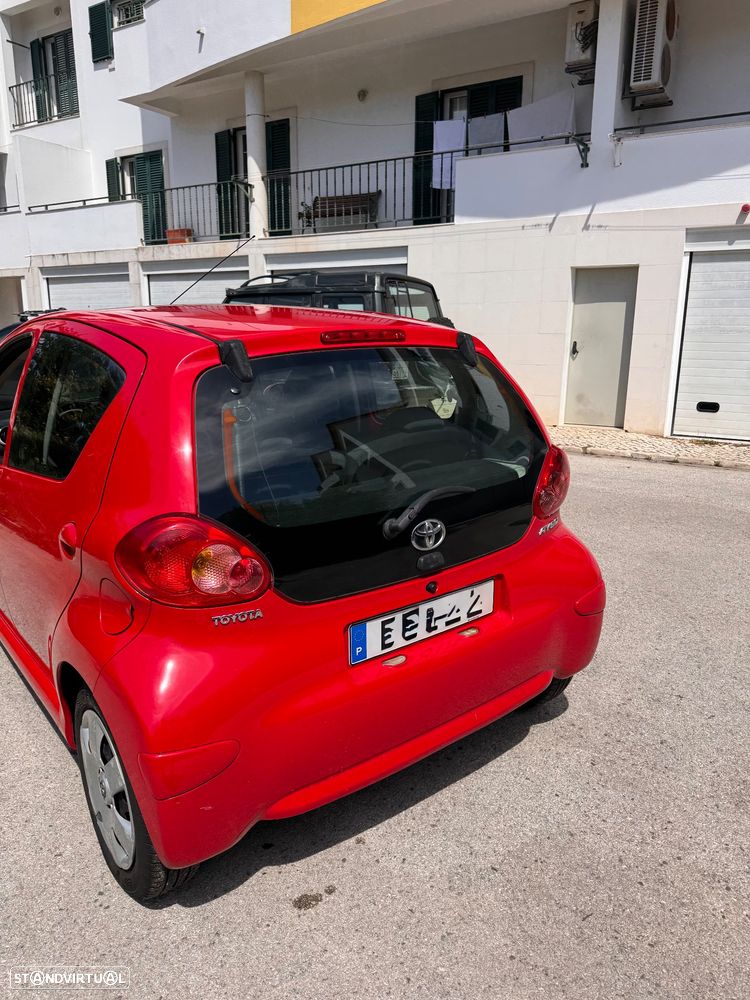 Toyota Aygo Standard - 21