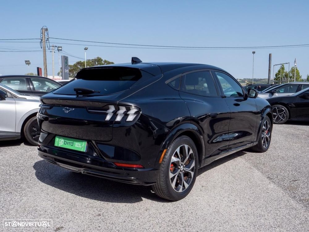 Ford Mustang Mach-E Standard AWD - 14