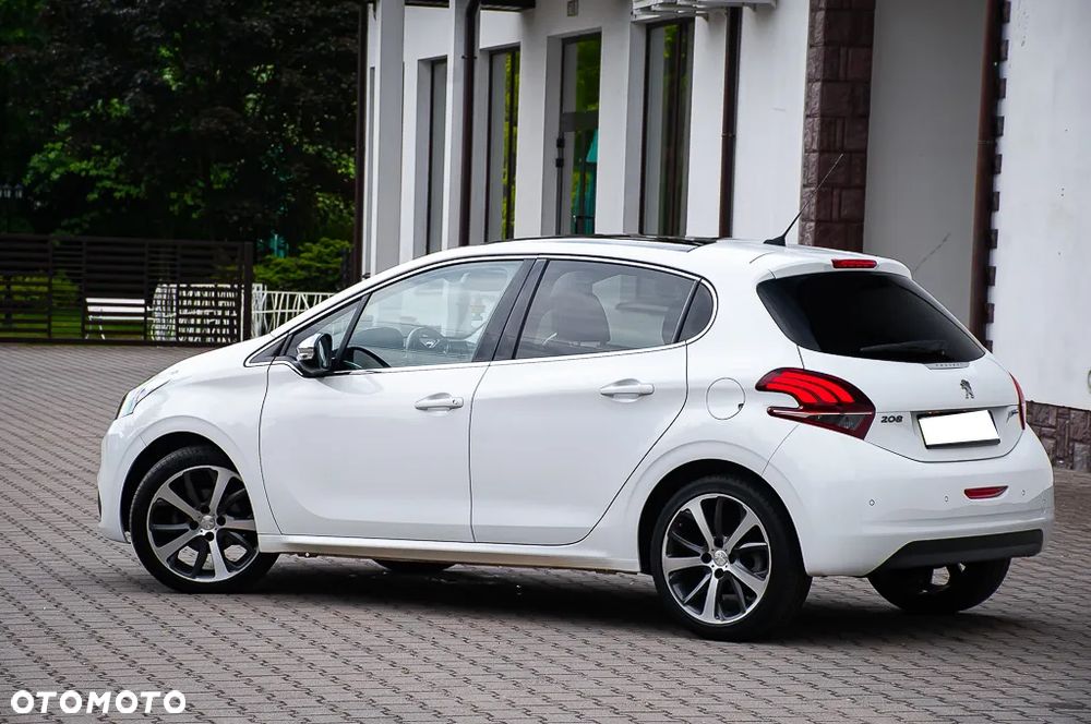 Peugeot 208 PureTech 110 Stop & Start Tech Edition - 18