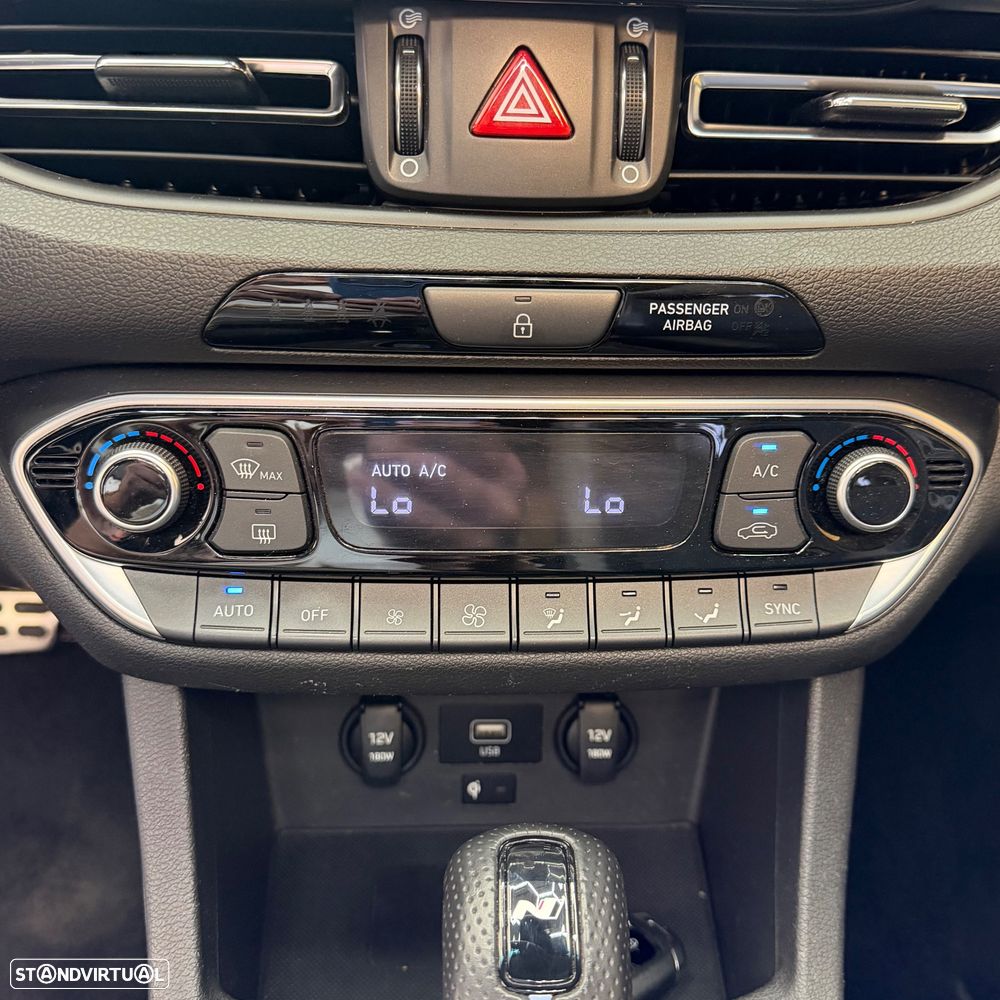 Hyundai i30 N 2.0 T-GDi Pack Performance 8DCT - 15