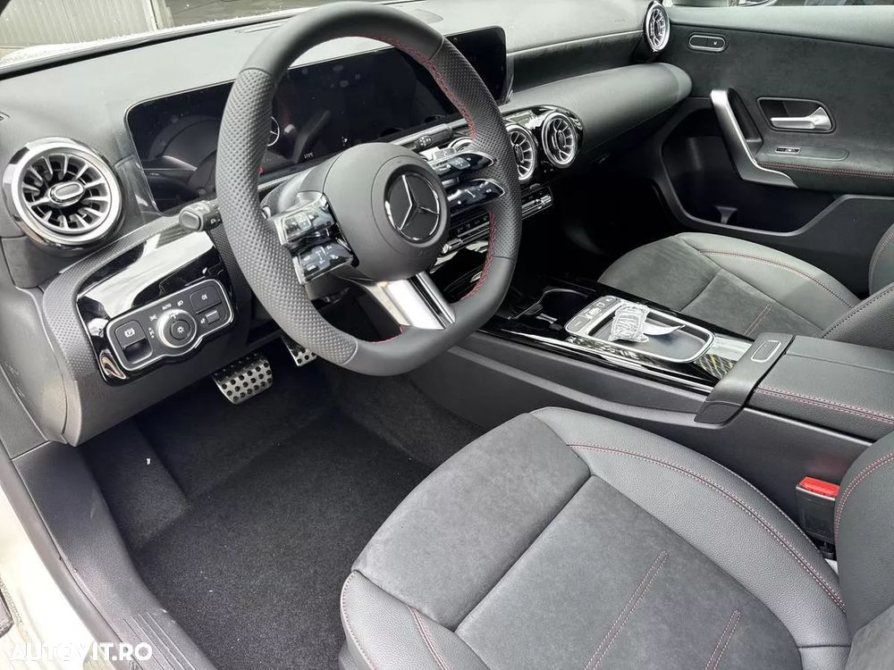 Mercedes-Benz A 200 MHEV 7G-DCT - 14