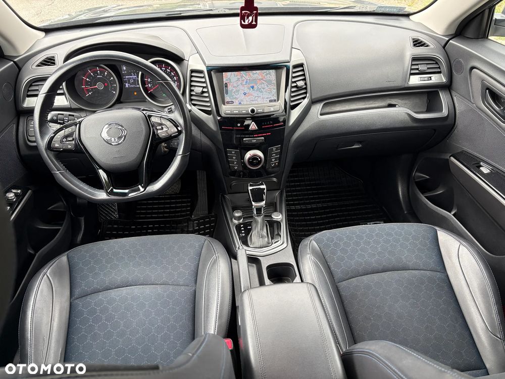 SsangYong/KGM XLV 1.6 Crystal - 8