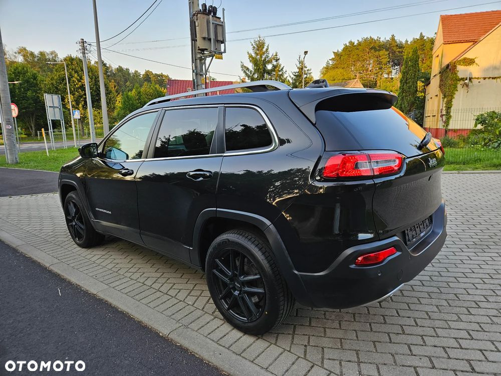 Jeep Cherokee - 6