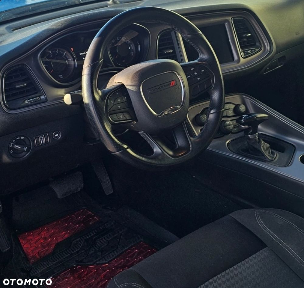 Dodge Challenger 3.6 SXT - 6