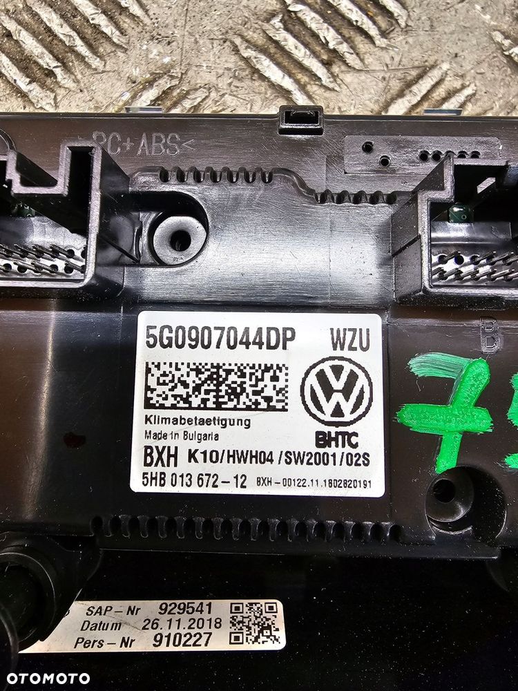 panel przełącznik klimatronic nawiewu 5g0907044dp vw passat b8 - 3