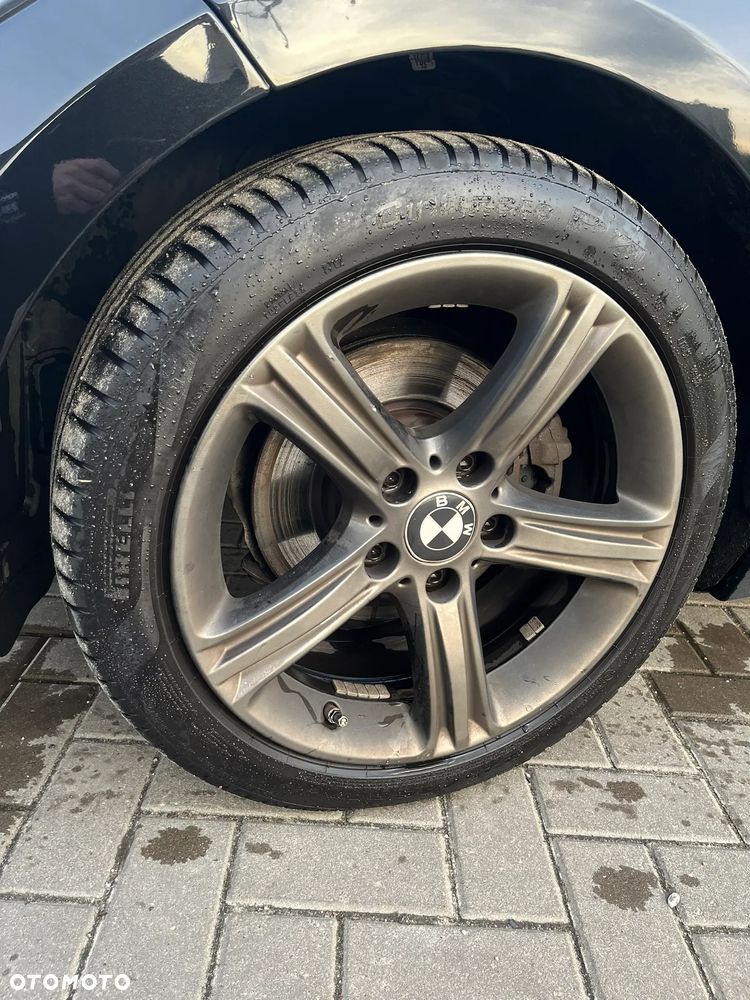 BMW Seria 1 120d - 12