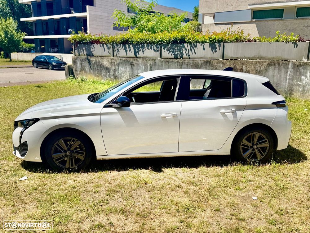Peugeot 308 1.2 PureTech Allure Pack - 31