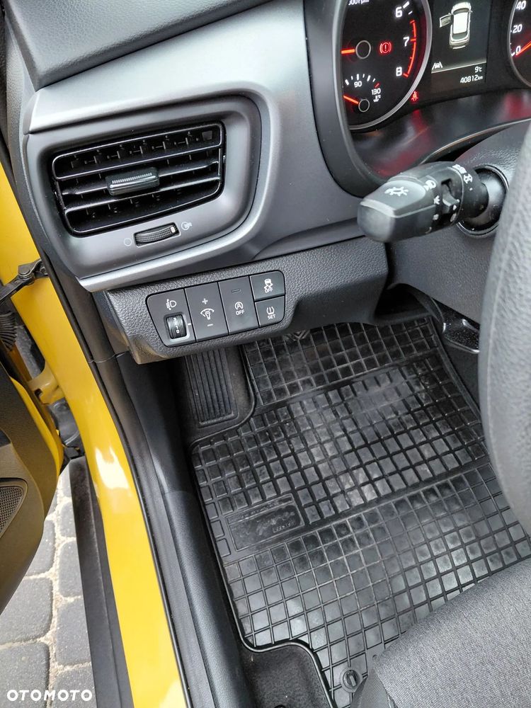 Kia Stonic 1.0 T-GDI GT Line - 12