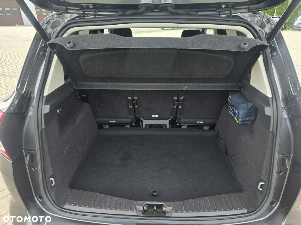 Ford C-MAX - 23