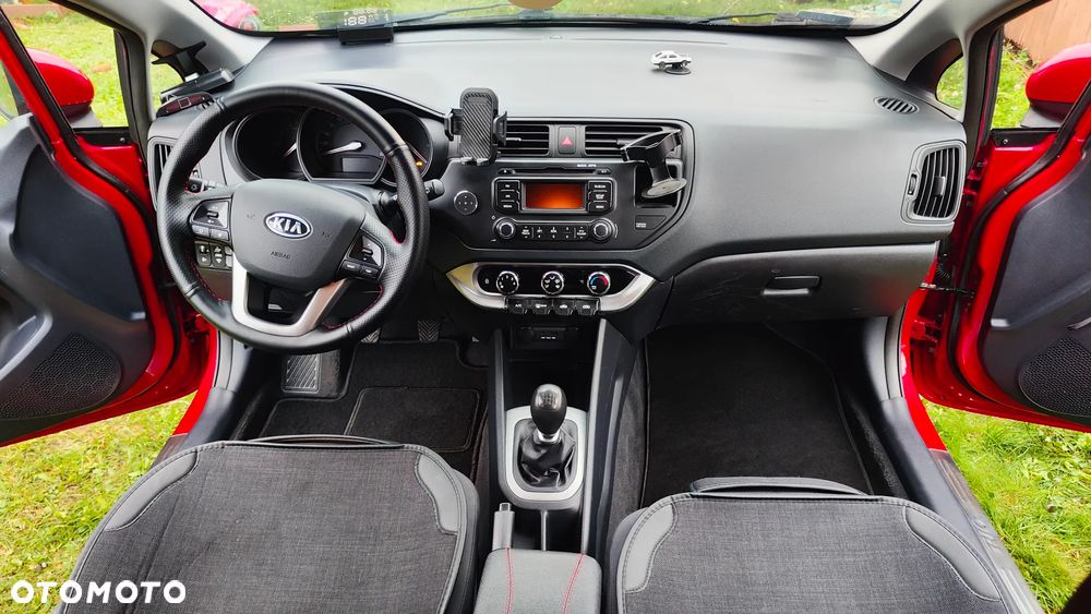 Kia Rio 1.4 M - 28