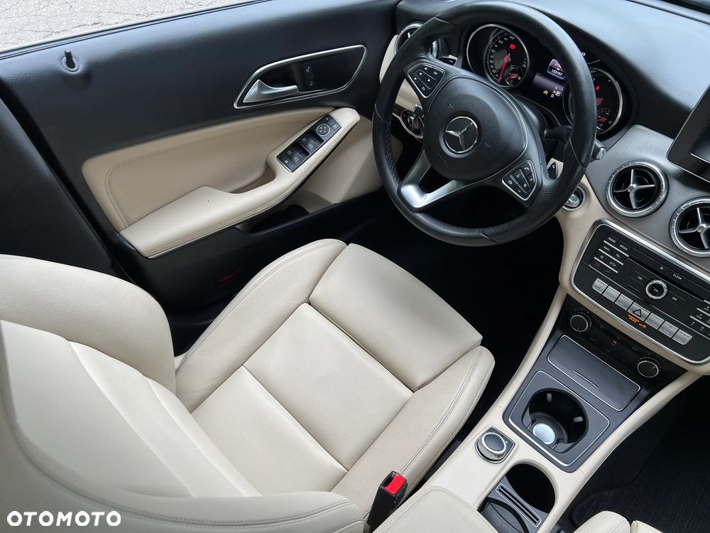 Mercedes-Benz CLA 200 (CDI) d 7G-DCT - 11