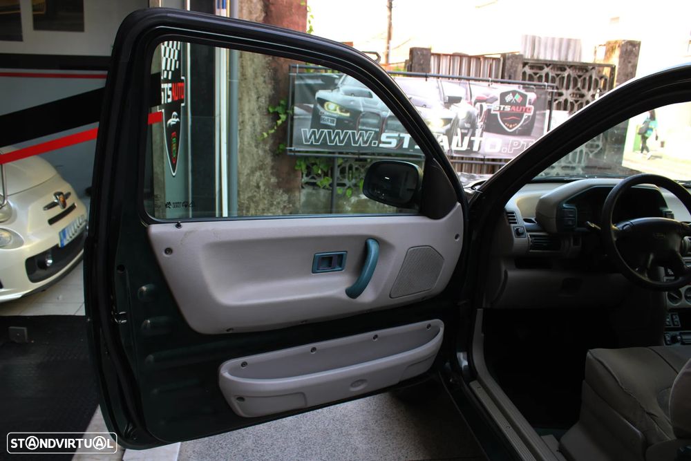 Land Rover Freelander 2.0 di - 20