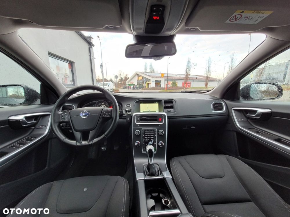 Volvo V60 - 22