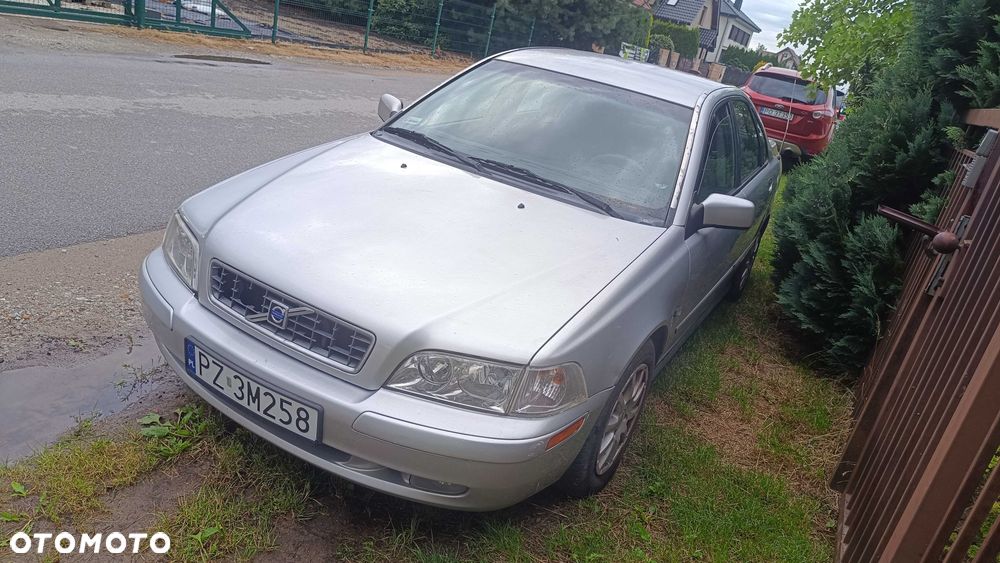 Volvo S40 - 1
