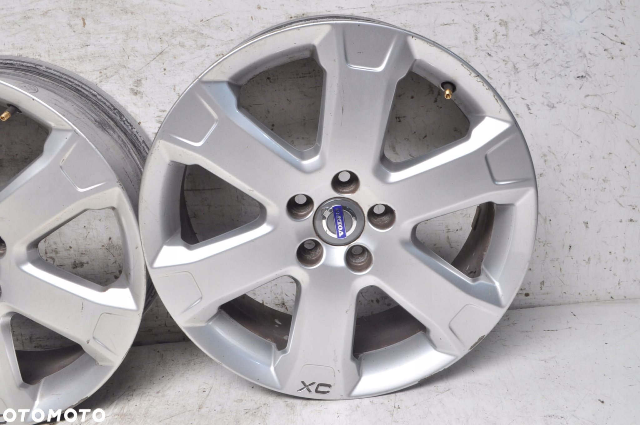 VOLVO XC90 FELGI ALUMINIOWE R18" 7J 5X108 ET49 31200545 - 2