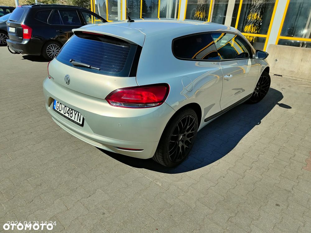 Volkswagen Scirocco 2.0 TDI - 11