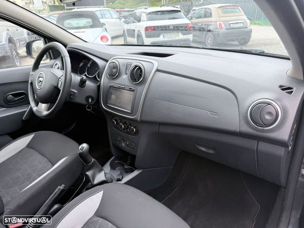 Dacia Sandero 0.9 TCe Stepway Bi-Fuel - 22