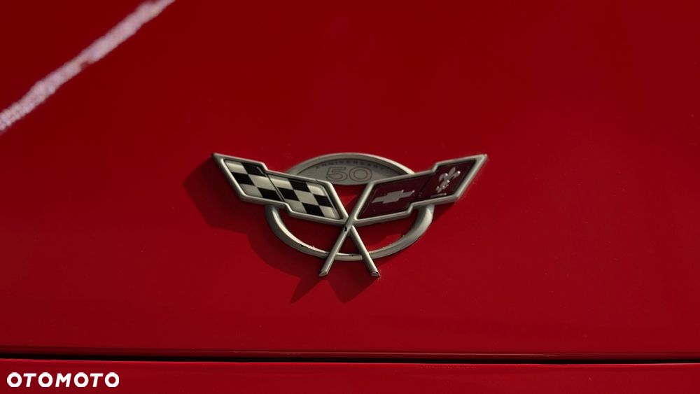 Chevrolet Corvette - 16