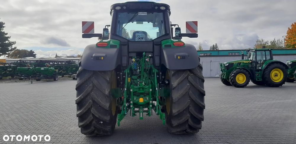 John Deere 6M 200 - 3