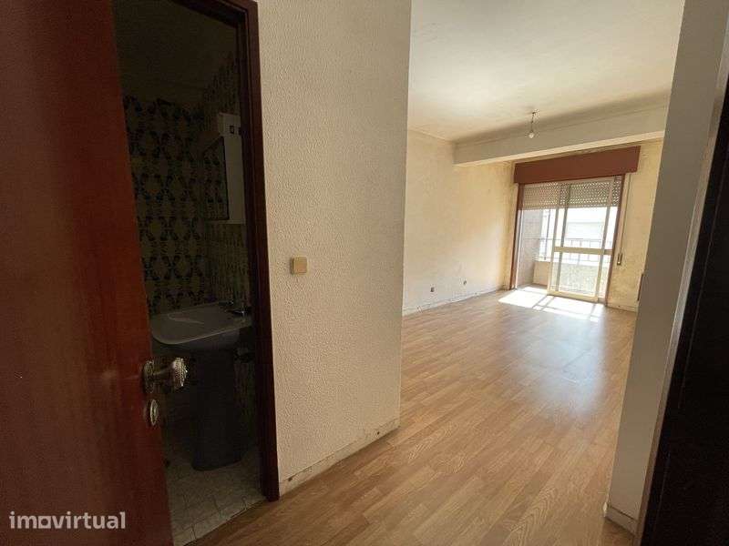T3 com vista douro _ Rua do Agro, Candal - Grande imagem: 4/6