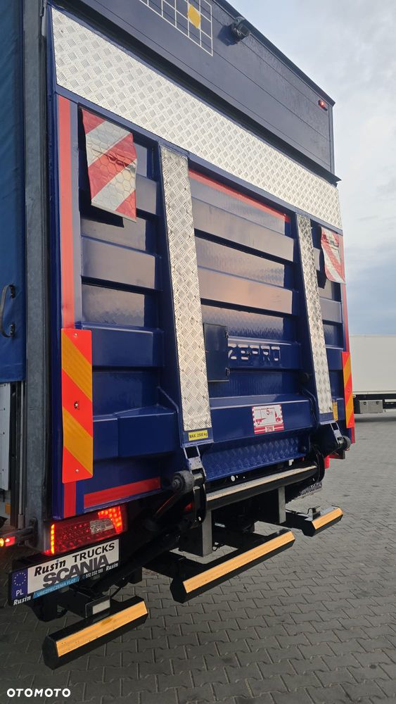 Scania P250 Euro 6 21 palet super stan niski przebieg rama do zabudowy kurierka laweta - 24