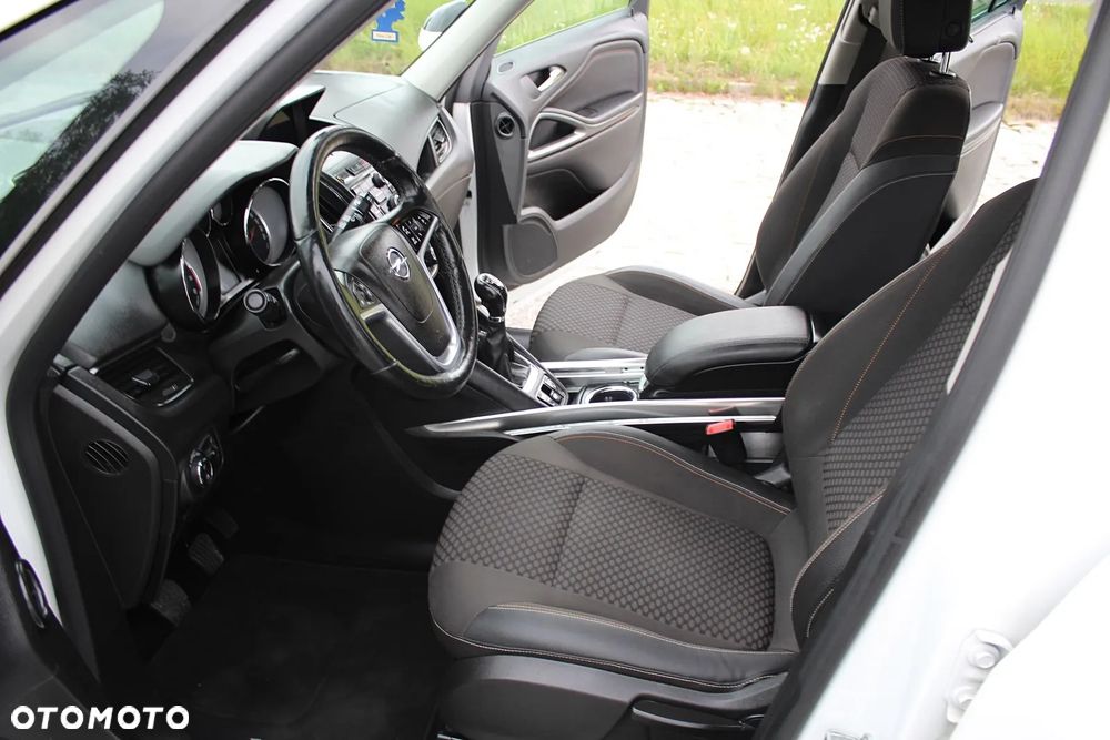 Opel Zafira 1.6 T SIDI Cosmo S&S EU6 - 16